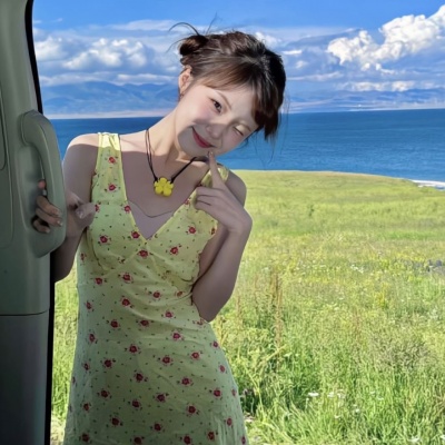 狠狠拿捏自由感美女头像 女生头像 第4张 狠狠拿捏自由感美女头像 女生头像 第4张