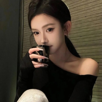 温柔松弛感氛围感慵懒风女生头像分享|高级感气质女生必备 女生头像 第10张 温柔松弛感氛围感慵懒风女生头像分享|高级感气质女生必备 女生头像 第10张