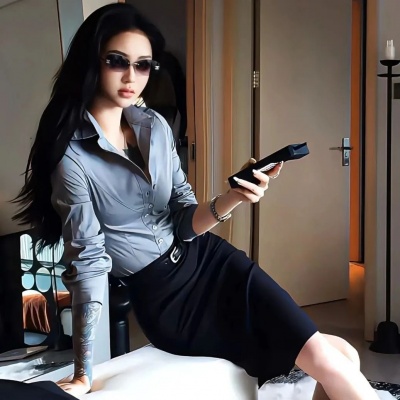 酷飒来袭！自由感高冷女生头像推荐 女生头像 第8张