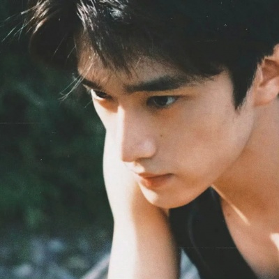 氛围感拉满小众男生头像合集 男生头像 第6张