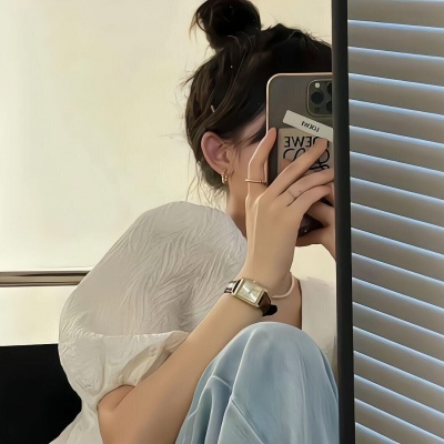 被追问无数次的简约系女生微信头像 女生头像 第10张 被追问无数次的简约系女生微信头像 女生头像 第10张