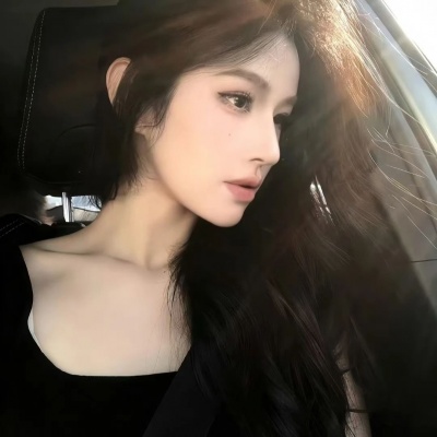 温柔松弛感氛围感慵懒风女生头像分享|高级感气质女生必备 女生头像 第7张 温柔松弛感氛围感慵懒风女生头像分享|高级感气质女生必备 女生头像 第7张