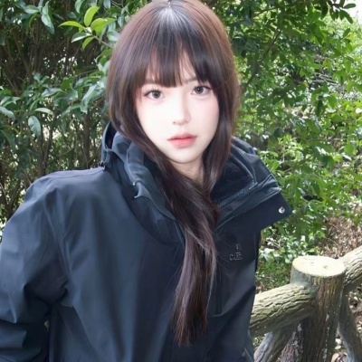 2025最新ins个性女生头像合集 女生头像 第4张 2025最新ins个性女生头像合集 女生头像 第4张
