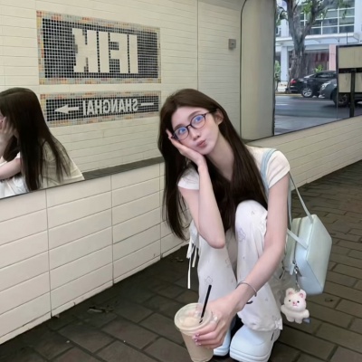 被这些ins韩系女生头像美哭 女生头像 第9张 被这些ins韩系女生头像美哭 女生头像 第9张