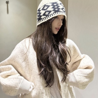 宝藏!女生头像简单干净 女生头像 第1张 宝藏!女生头像简单干净 女生头像 第1张