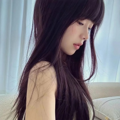 2025爆款纯欲甜辣女头来袭|斩男斩女氛围感,一键Get甜酷少女感! 女生头像 第2张 2025爆款纯欲甜辣女头来袭|斩男斩女氛围感,一键Get甜酷少女感! 女生头像 第2张
