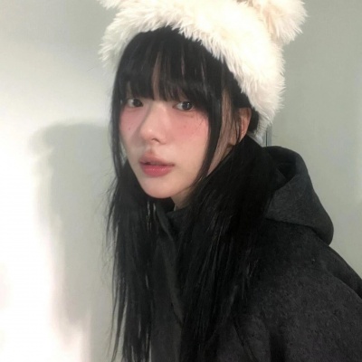 宝藏！ins小众稀缺冬日女生头像推荐 女生头像 第7张