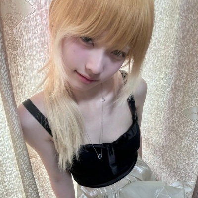 私藏级ins风可爱小众女生头像合集,甜妹必备 女生头像 第10张 私藏级ins风可爱小众女生头像合集,甜妹必备 女生头像 第10张