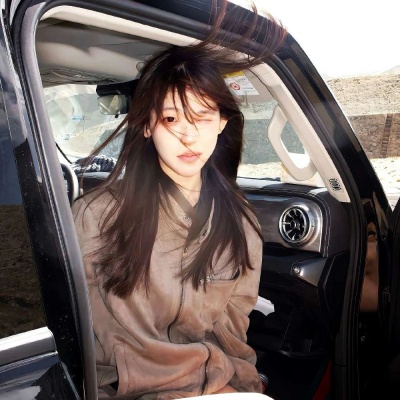 被问麻了的滤镜感小众女生头像 女生头像 第8张