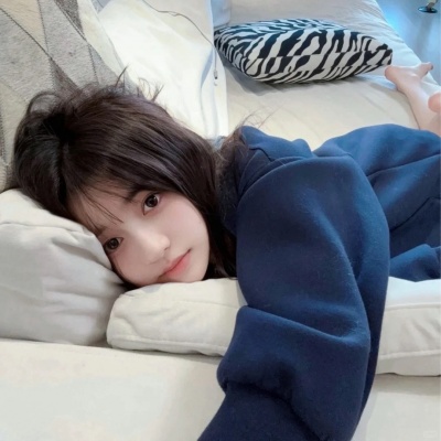 2025爆款真人可爱气质感爆棚小众高级不撞款的女生头像 女生头像 第9张 2025爆款真人可爱气质感爆棚小众高级不撞款的女生头像 女生头像 第9张