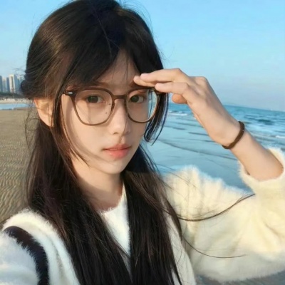 纯欲风女生头像真人,兼具纯真与性感 女生头像 第10张 纯欲风女生头像真人,兼具纯真与性感 女生头像 第10张