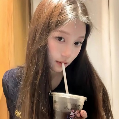 心动警告！超好看的真人美女头像来袭 女生头像 第2张