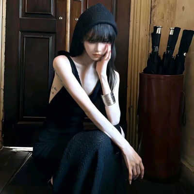 挖到宝啦！小众高级感风格女生头像推荐 女生头像 第10张