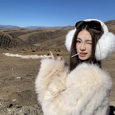 超绝的小众高级感迷人氛围感女生头像合集 女生头像 第9张 超绝的小众高级感迷人氛围感女生头像合集 女生头像 第9张