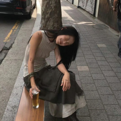 高级小众个性女生头像，简直是宝藏 女生头像 第8张