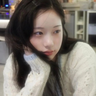 高冷个性女生头像｜高级感拉满独特不烂大街 女生头像 第3张