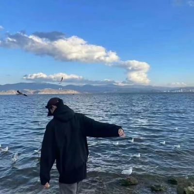帅哥们看过来！精选高质量男生氛围感头像来啦 男生头像 第5张
