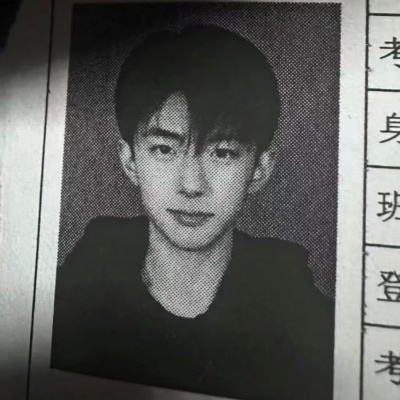 氛围感小众男头,每一张都带着独特的气质 男生头像 第1张 氛围感小众男头,每一张都带着独特的气质 男生头像 第1张