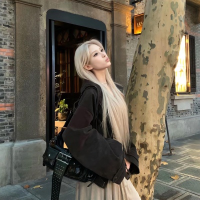 微信头像高级女生小众，每一张都彰显着独特的品味 女生头像 第8张