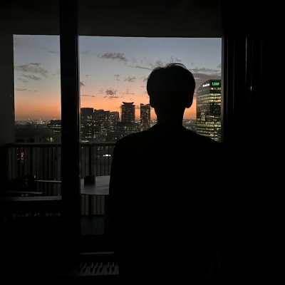 超绝的氛围感意境自由男头分享 男生头像 第4张 超绝的氛围感意境自由男头分享 男生头像 第4张