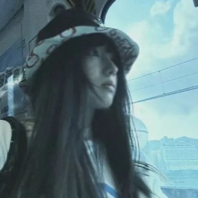 氛围感拉满的模糊女头，太好看啦 女生头像 第9张