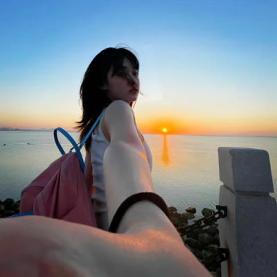 被狠狠拿捏的自由感高级ins女生头像 女生头像 第5张