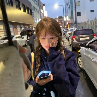 被这些开心真人女生头像图片美到啦！ 女生头像 第3张