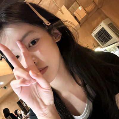 被追问无数次的ins气质高级感女生头像来啦 女生头像 第5张