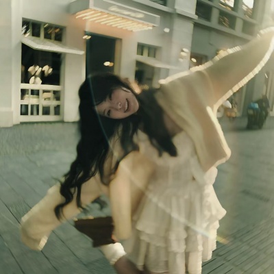 被古早滤镜感纯欲女生头像美到 女生头像 第8张 被古早滤镜感纯欲女生头像美到 女生头像 第8张