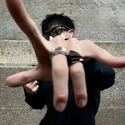 ins风高级小众男生头像精选 男生头像 第6张