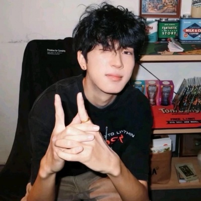ins个性男生头像,让人忍不住多看几眼! 男生头像 第6张 ins个性男生头像,让人忍不住多看几眼! 男生头像 第6张
