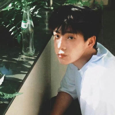 小众氛围拉满的滤镜男头推荐 男生头像 第7张
