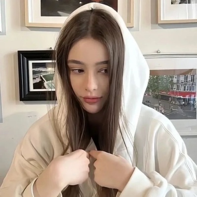 2025女生欧美头像，解锁时尚新风格 女生头像 第2张