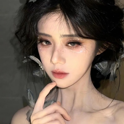 可爱高级感干净女生头像合集｜小众精致 / 氛围感拉满 / 秒变温柔系女神 女生头像 第1张