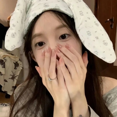 超赞的ins风可爱小众女生头像 女生头像 第6张 超赞的ins风可爱小众女生头像 女生头像 第6张