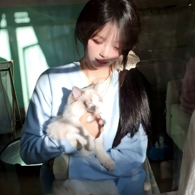 甜欲拉满！又甜又欲小众头像女 女生头像 第1张