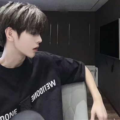 ins私藏小众不撞款男生头像精选 男生头像 第4张 ins私藏小众不撞款男生头像精选 男生头像 第4张