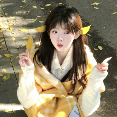 被秋天唯美氛围女生头像美哭啦！ 女生头像 第1张