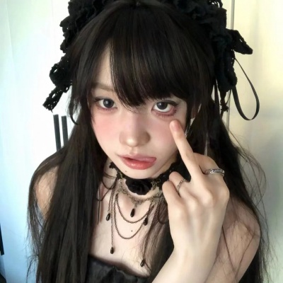 绝了!高冷慵懒风女生头像来袭 女生头像 第1张 绝了!高冷慵懒风女生头像来袭 女生头像 第1张