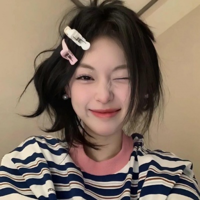 被这组高清ins纯御高级女生头像美哭 女生头像 第3张