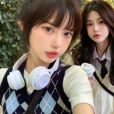 超甜!ins风可爱双人闺蜜女生头像来袭 友情头像 第2张 超甜!ins风可爱双人闺蜜女生头像来袭 友情头像 第2张