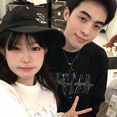 真的是甜到齁!真人情侣头像双人超甜 情侣头像 第8张 真的是甜到齁!真人情侣头像双人超甜 情侣头像 第8张