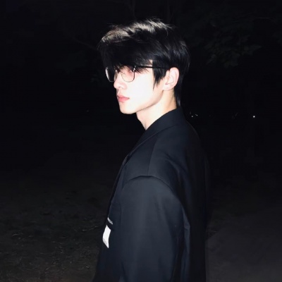 2025ins高级质感小众男头推荐 男生头像 第3张 2025ins高级质感小众男头推荐 男生头像 第3张