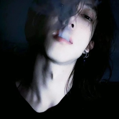 挖到宝啦！小众ins氛围感男头推荐 男生头像 第9张