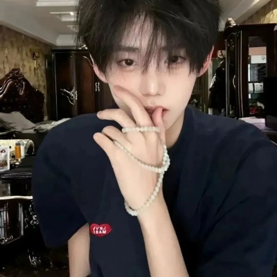 小众头像独特个性男生，每一张都充满了个性魅力 男生头像 第3张