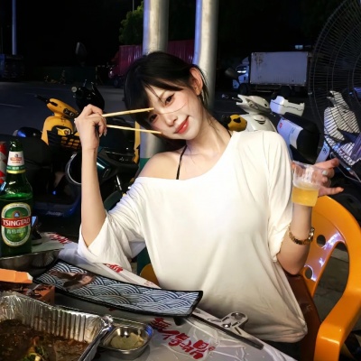 心动警告！超好看的真人美女头像来袭 女生头像 第10张