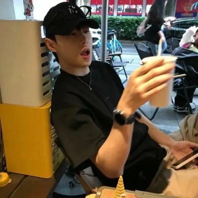 被夸爆的ins高级质感男生头像，换就对了 男生头像 第5张