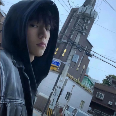 超有ins氛围感的WeChat男头分享 男生头像 第6张 超有ins氛围感的WeChat男头分享 男生头像 第6张