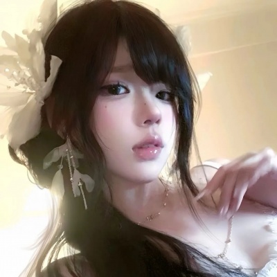 2025最新微信唯美气质女生头像分享:清新ins风 / 温柔系 / 高级感 女生头像 第5张 2025最新微信唯美气质女生头像分享:清新ins风 / 温柔系 / 高级感 女生头像 第5张