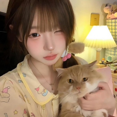 2025最新女生真人头像合集|清新 / 气质 / 可爱风任选 女生头像 第10张 2025最新女生真人头像合集|清新 / 气质 / 可爱风任选 女生头像 第10张